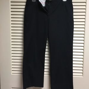 Limited black Capri